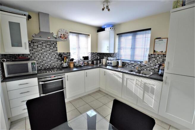 Kitchen diner