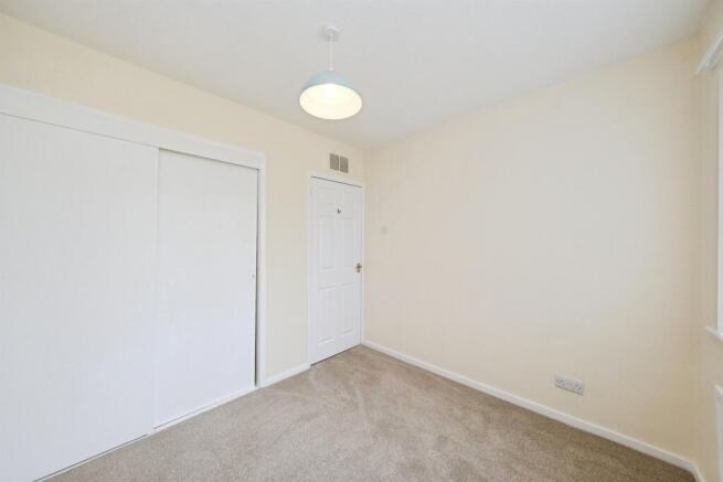 2 bed Semi-Detached Bungalow for sale Image 8