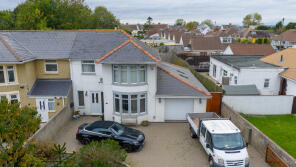 32, Merthyr Dyfan Road, Barry CF62 9TG