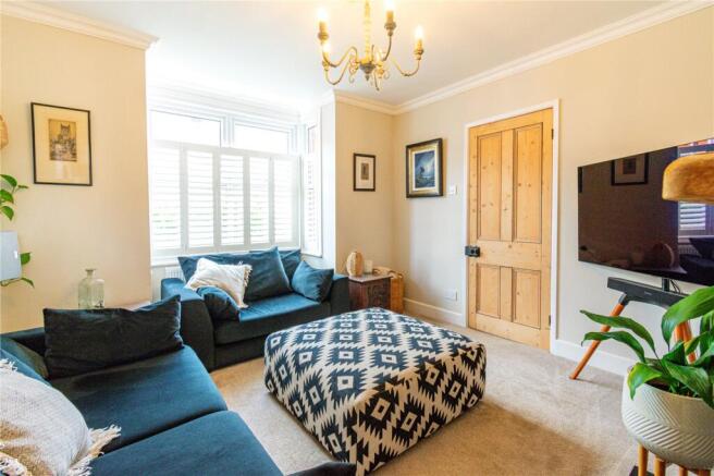 Salcombe Road, Newbury, Berkshire, RG14 photo 4