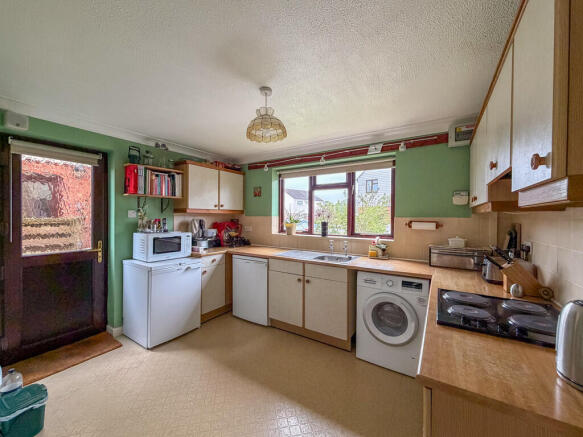 Orchard Close, Elmstead Market photo 4