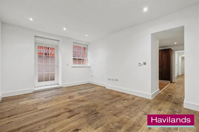 Prytaneum, 251 Green Lanes N13 4DQ-3.jpg