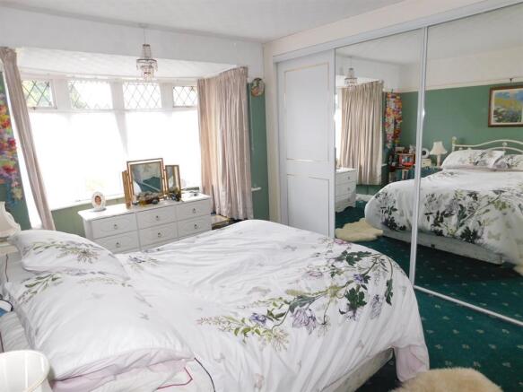 BEDROOM 1A