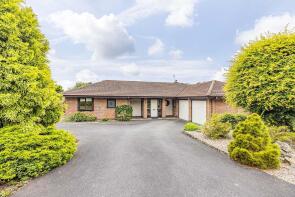 11, Broad Close, Nottingham NG14 6BY