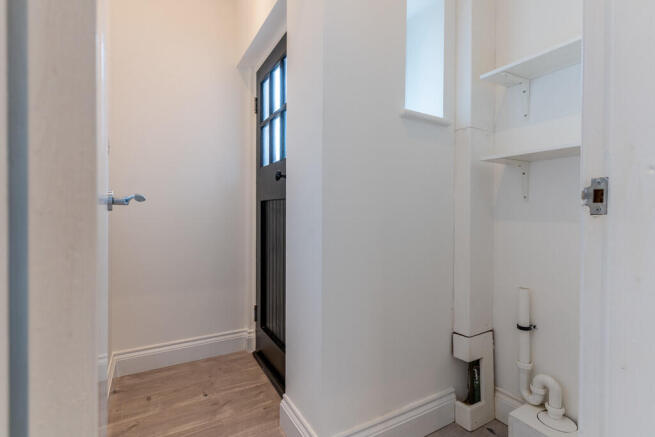 5 Egerton Square-...