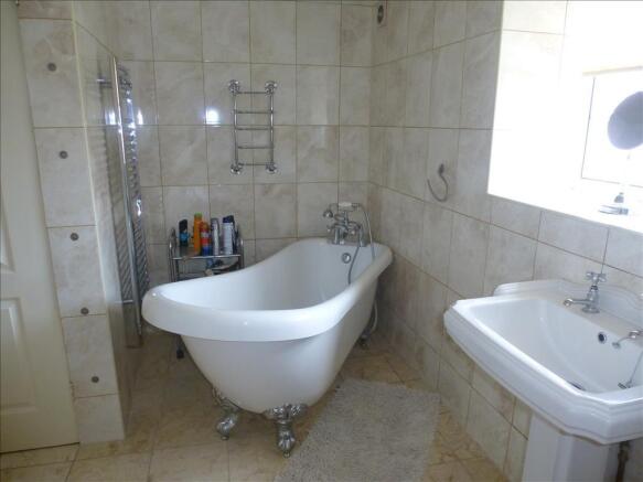 Photo 10