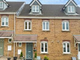 53, Longacres, Bridgend CF31 2DD