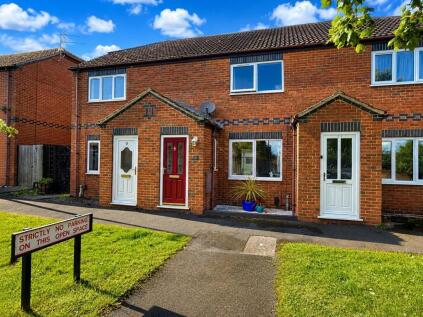 Harrington Square, Heighington, LN4