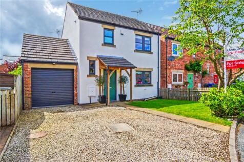 Chapel Close, Church Fenton, Tadcaster, North Yorkshire
