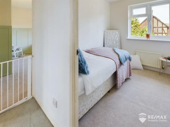 Bedroom 4 (2).jpg