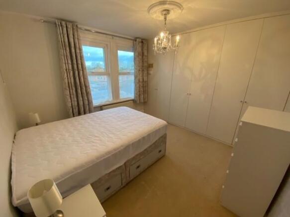 Double bedroom 2.jpg