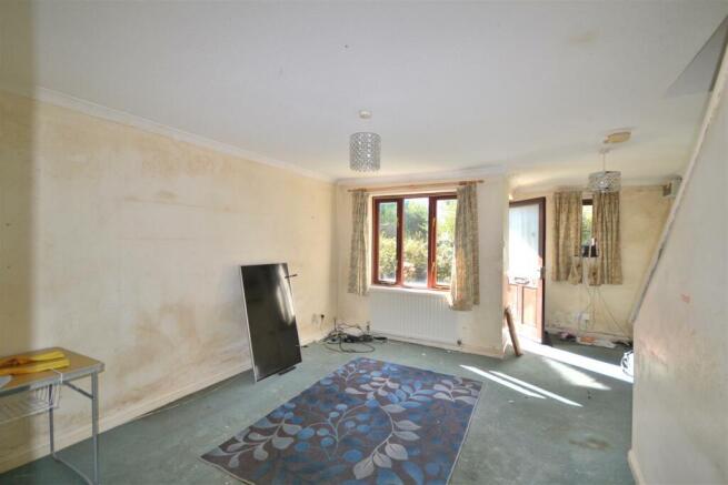 Living Room.JPG