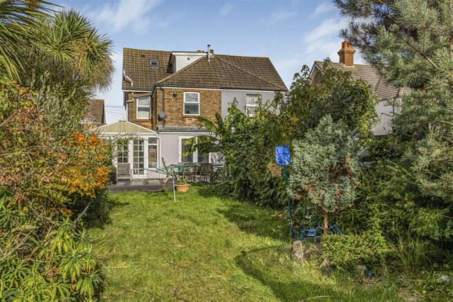 79 Avon Road, Bournemouth-PorticoMarketing-Lovett-
