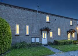 17, Capian Walk, Two Mile Ash, Milton Keynes MK8 8HH