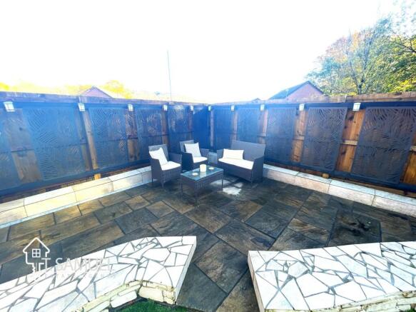 Rear garden 7.JPG