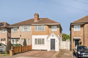 107, Parkfield Crescent, Ruislip HA4 0RD