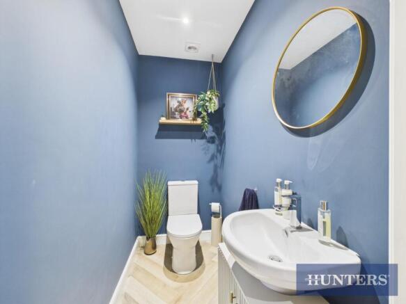3 bed Semi-Detached for sale Image 10