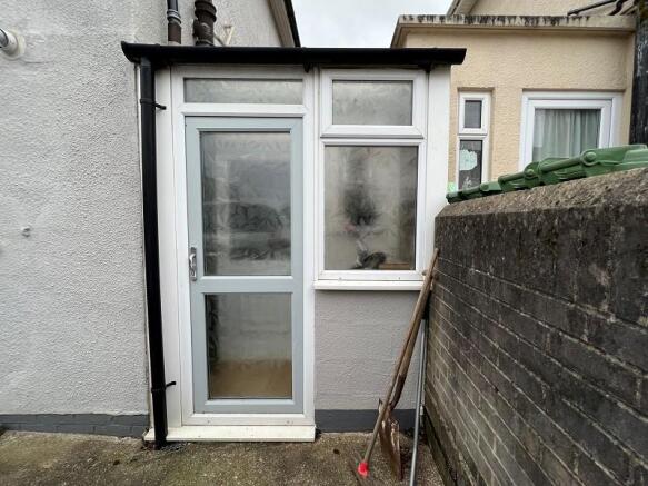 Outer Porch
