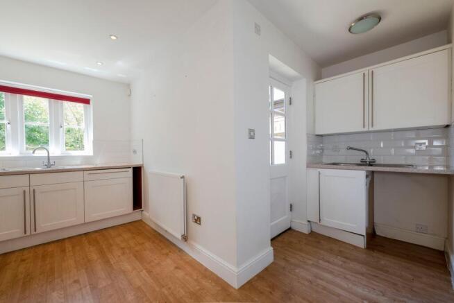 Kitchen & Utility