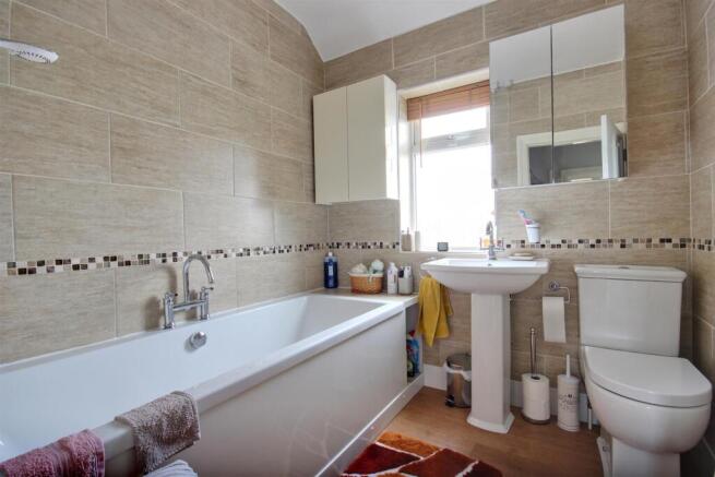 3 bed End of Terrace for sale Image 9