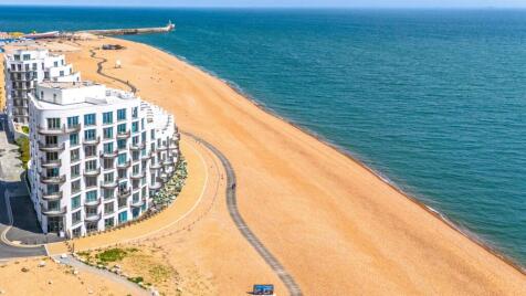 Shoreline Crescent, Folkestone, CT20
