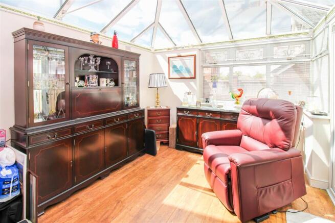 3 bed Detached for sale Image 4