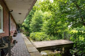 2 Millbrook, Holehouse Lane, Macclesfield SK11 0NB