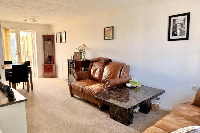 Living/Dining Room