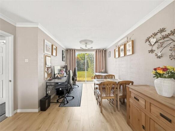 3 bed Semi-Detached for sale Image 7