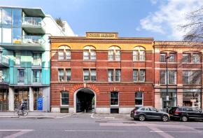 Flat 3-2, Cannon Brewery Apartments, St John Street, London EC1V 4PS