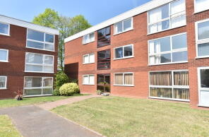 58, Ingatestone Drive, Stourbridge DY8 5PT