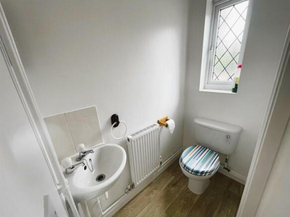 toilet.jpg