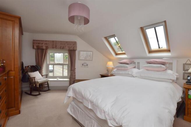 Double Bedroom 2