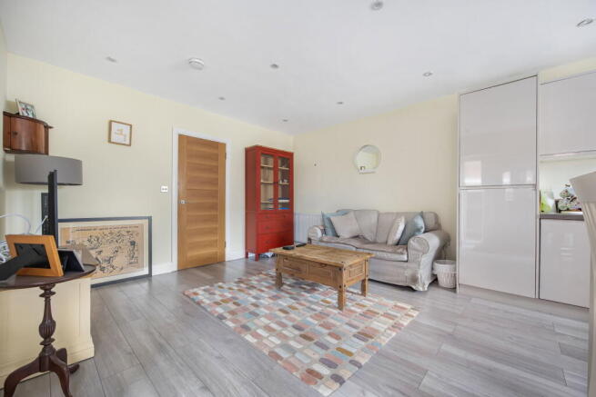 Eton Place, Marlow, SL7 2QA photo 4
