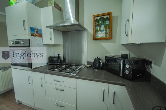 1 bed Park Home for sale Image 8