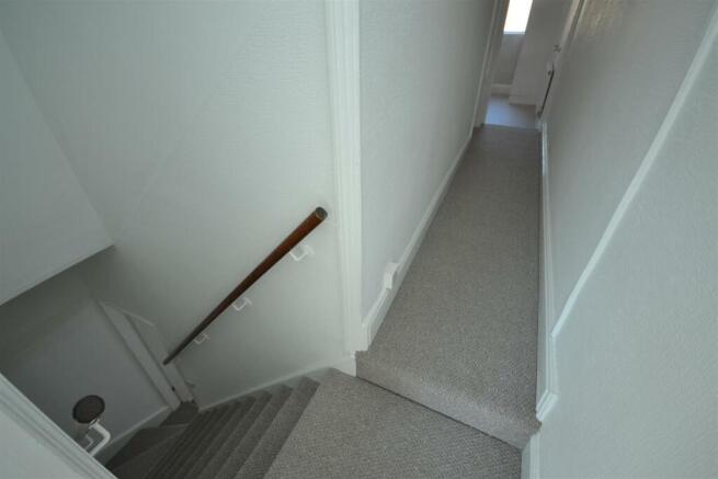 FIRST FLOOR LANDING