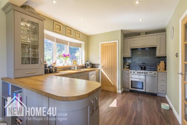 Kitchen / Breakfast / Dining Room