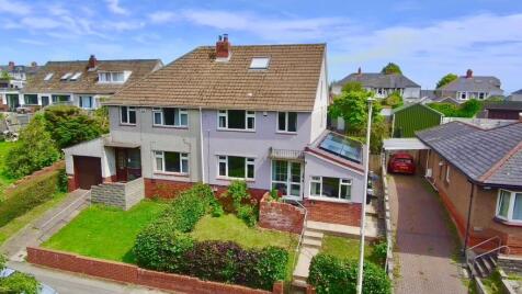 Claude Road West, Barry