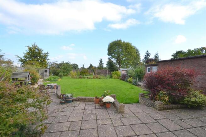 garden2.jpg