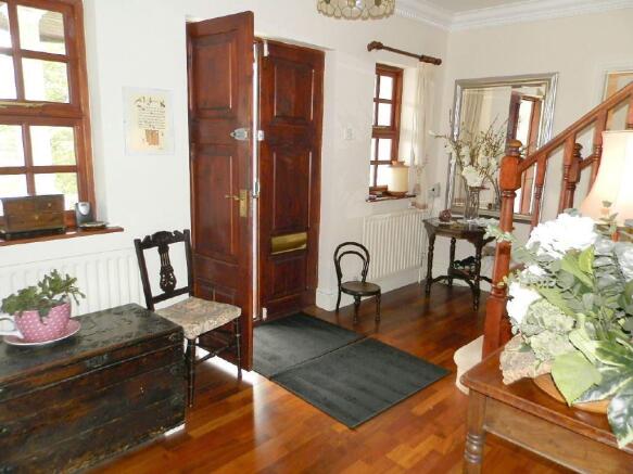 Photo 6