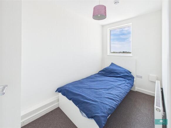 2 bed Apartment for sale Image 12