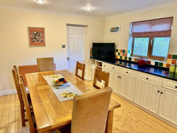 Kitchen Diner