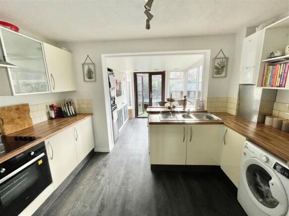 Kitchen Aspect 2