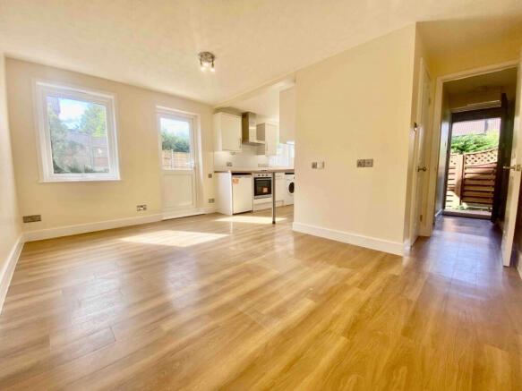 Studio Maisonette with garden in Bushey