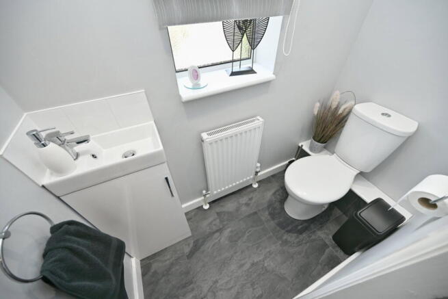 3 bed Detached Bungalow for sale Image 10