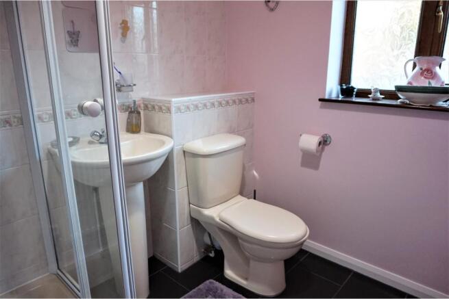 Master En-suite