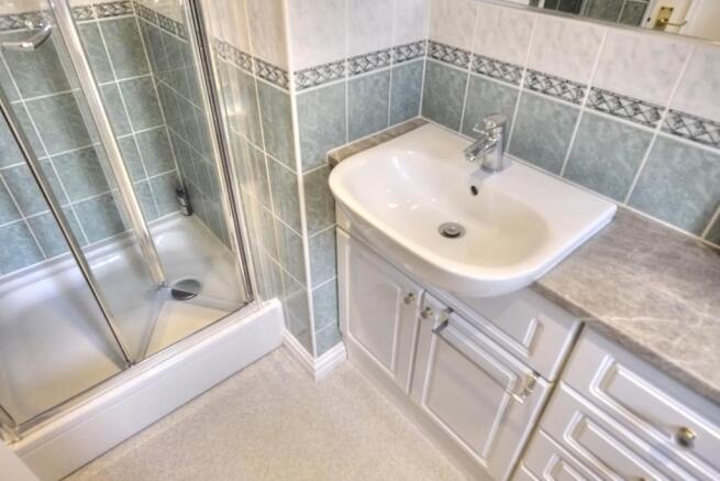 Master En-suite
