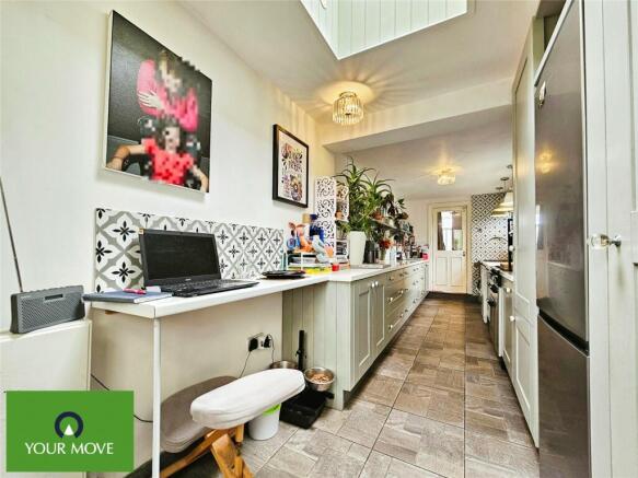Kitchen/Breakfast