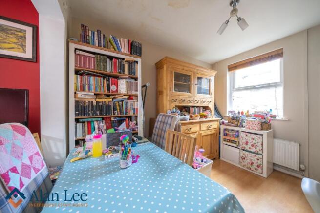 Great King Street, Macclesfield, SK11 6PR photo 4