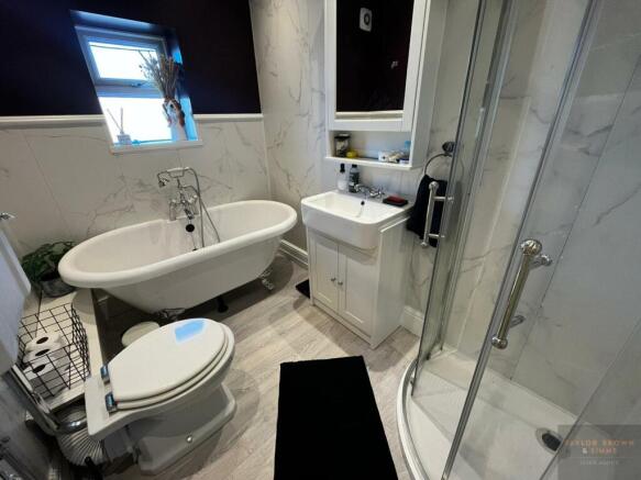 bathroom2.jpeg